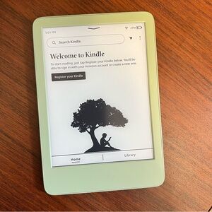 Kindle Basic in Matcha Color